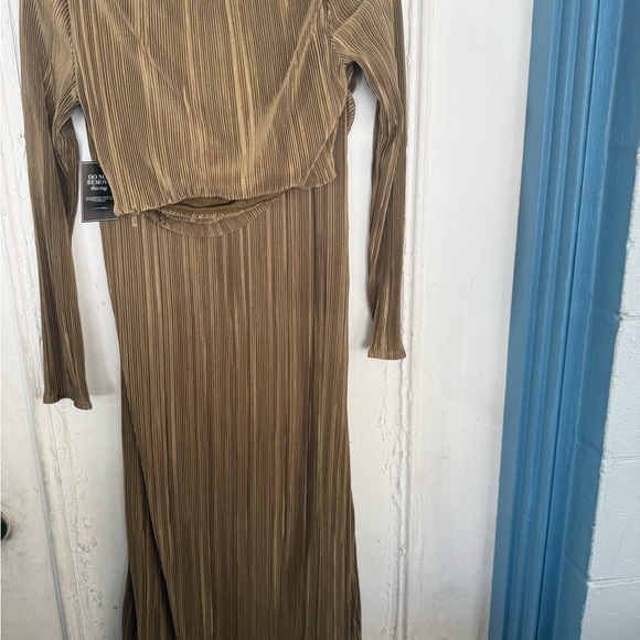 JLUX Label two piece - Picture 8 of 9